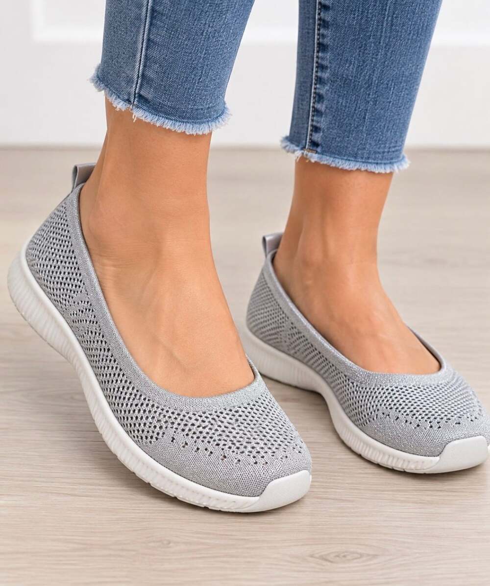 Women's Glitz Walking Shoes - Silver Knit